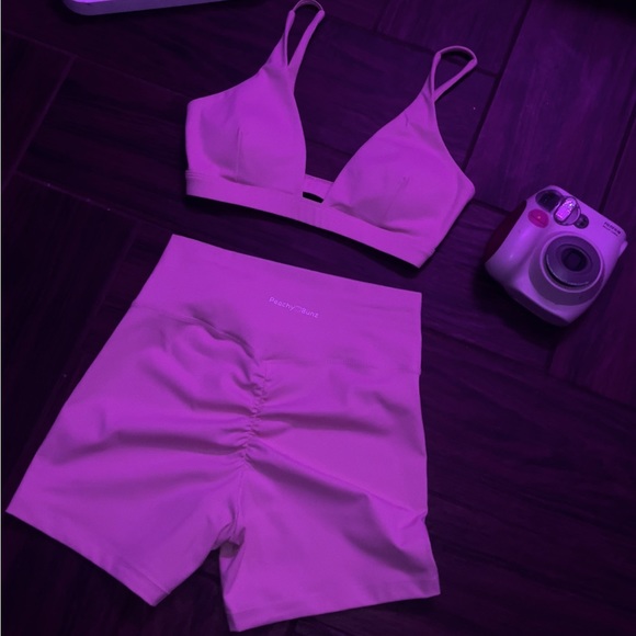 Matching Pink Gym Set - Picture 1 of 3